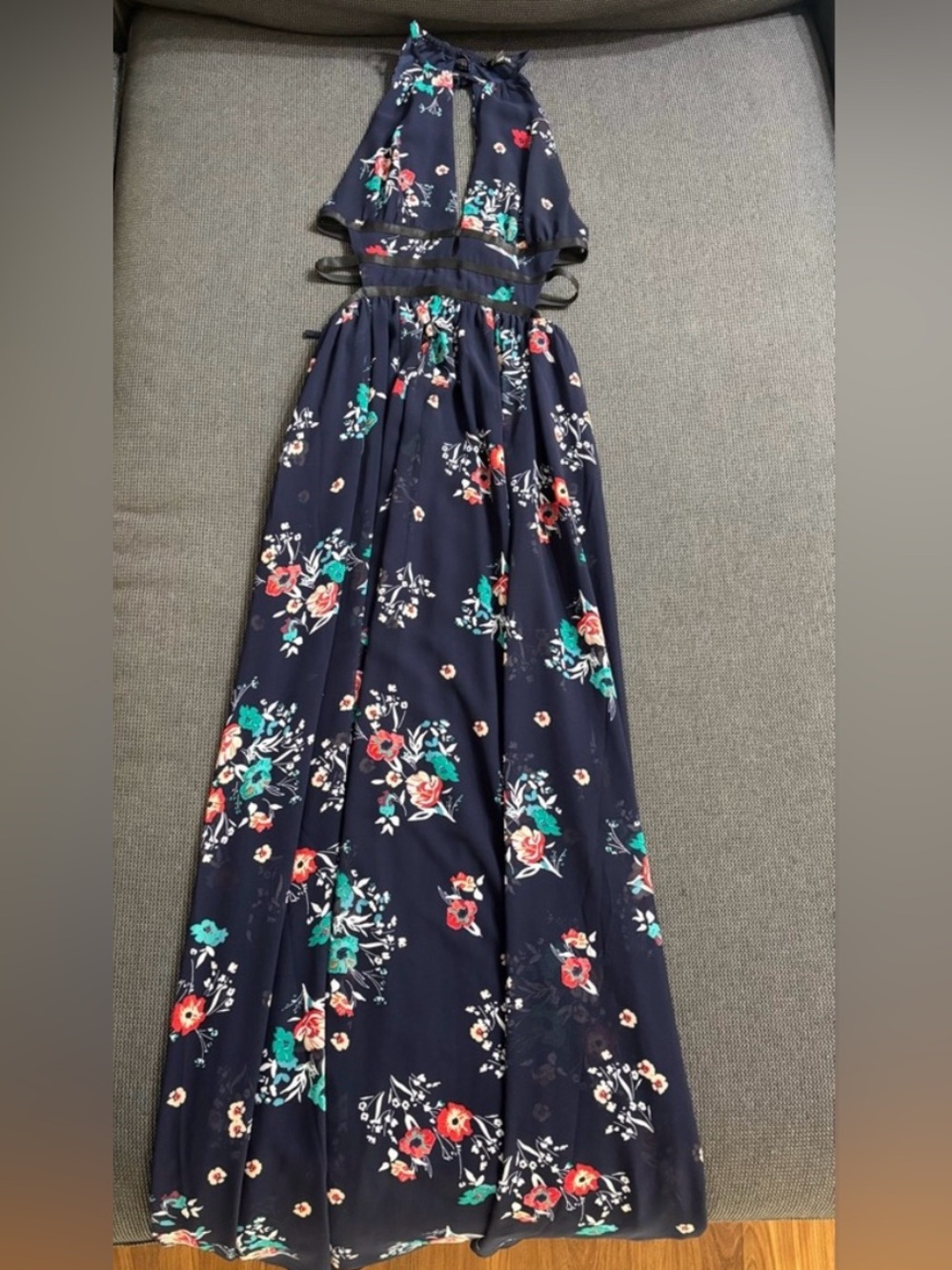 Express XS Cut-out Floral Maxi Dress
